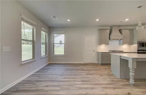 Living - 2820 Dolce Rd, Dacula, GA 30019 photo 5 of 8