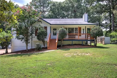 12 Stillwater Ct SW, Cartersville, GA 30120