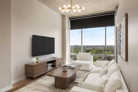 943 Peachtree St NE #1217, Atlanta, GA 30309