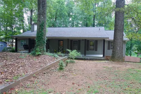 5173 Legendary Ln, Acworth, GA 30102