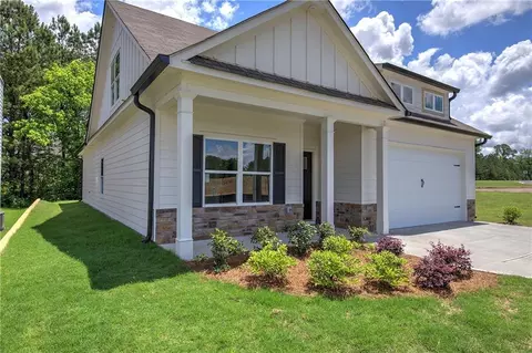 141 Sunflower Cir, Cartersville, GA 30121