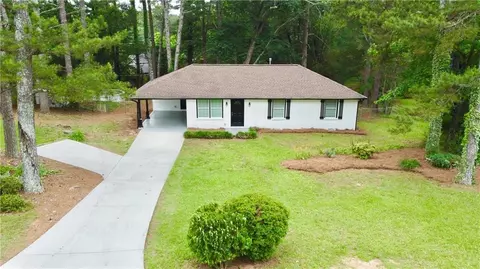 537 Eastside Dr NE, Dacula, GA 30019