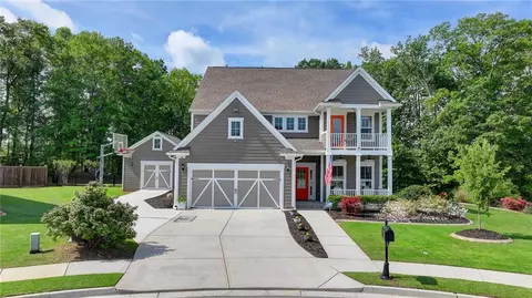 6413 Maple Park Ln, Hoschton, GA 30548