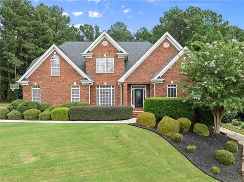 1504 Cleveland Ct, Loganville, GA 30052