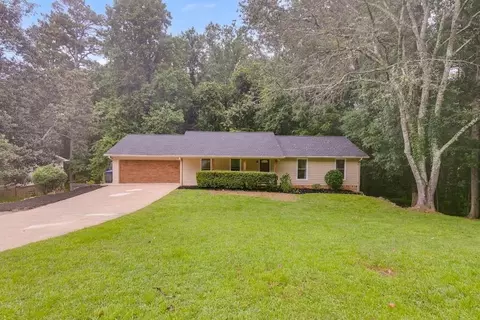 2638 Irene Cir, Duluth, GA 30096