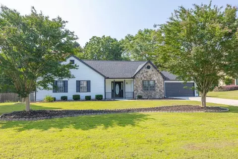 1510 Summer Lake Ter, Loganville, GA 30052