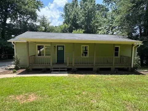 5119 Ash Cir, Gainesville, GA 30504