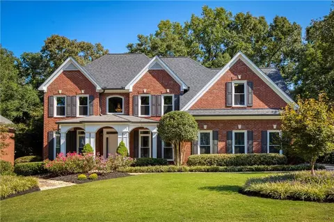 767 Vinings Estates Dr SE, Mableton, GA 30126