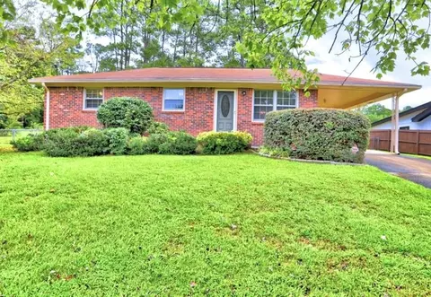 6740 Kull Dr, Lithia Springs, GA 30122
