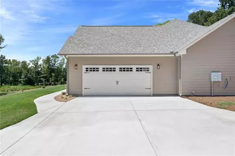 41 Hometown Ct, Jefferson, GA 30549 photo 4