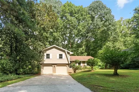 4520 Atlas Pl, Tucker, GA 30084