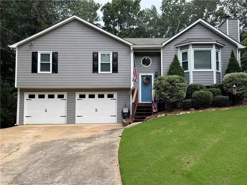 289 Ridge Run Dr, Hiram, GA 30141