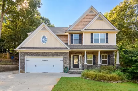 5610 Wooded Valley Way, Flowery Branch, GA 30542