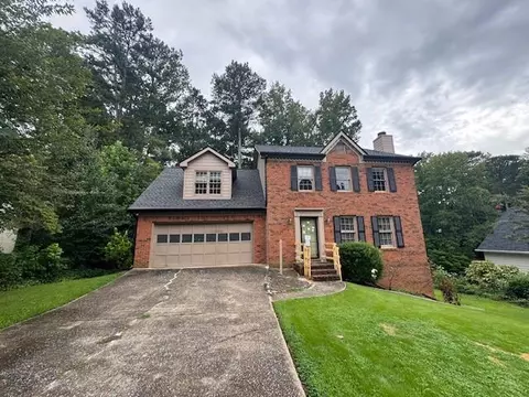 975 W Mill Bnd NW, Kennesaw, GA 30152