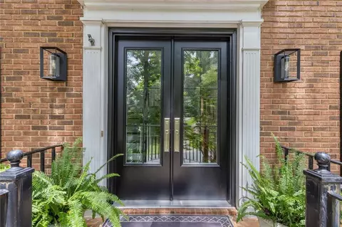 3774 Hunters Chase Ct, Peachtree Corners, GA 30096