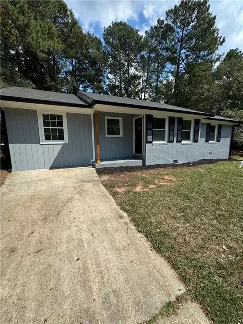 5312 Joan Of Arc Pl, Atlanta, GA 30349