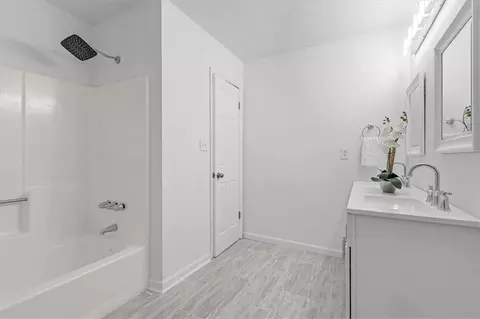 5852 Fox Run, Rex, GA 30273 photo 18