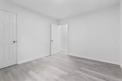 5852 Fox Run, Rex, GA 30273 photo 17