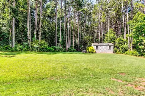 Exterior - 1412 Chapman Cir, Monroe, GA 30656 photo 8 of 10