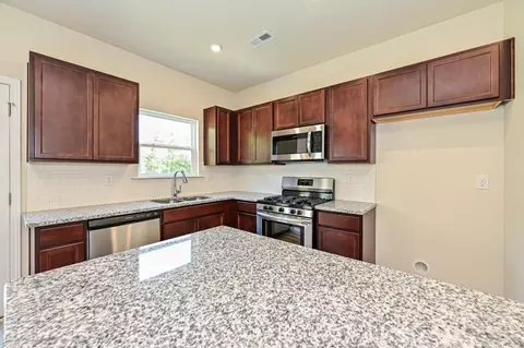 40 Willow Cir, Rock Spring, GA 30739 photo 9