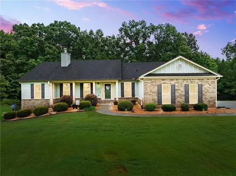 2112 Perry Place Ln, Monroe, GA 30656 photo 2