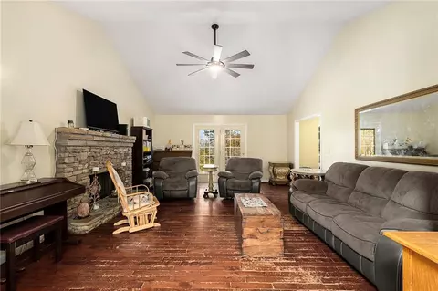 1578 New Hope Rd, Toccoa, GA 30577 photo 5