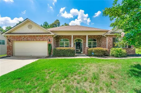 3444 Dacite Ct, Atlanta, GA 30349