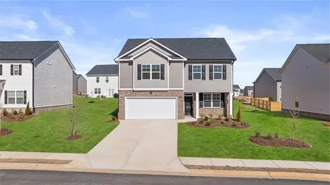 616 Lobelia Way, Locust Grove, GA 30248