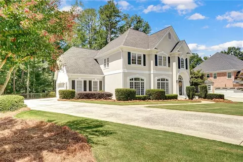 10715 Centennial Dr, Alpharetta, GA 30022