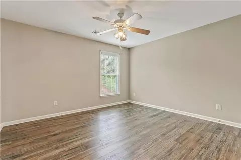 Bedroom - 200 Henley Pl, Duluth, GA 30097 photo 3 of 6