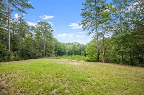 Exterior - 2110 Prather Bridge Dr, Toccoa, GA 30577 photo 16 of 23