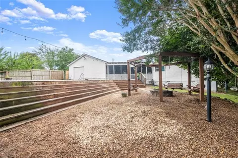 Exterior - 2110 Prather Bridge Dr, Toccoa, GA 30577 photo 17 of 23