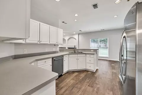 Kitchen - 6625 Eagle Pt, Suwanee, GA 30024 photo 3 of 3