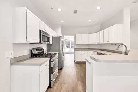 Kitchen - 6625 Eagle Pt, Suwanee, GA 30024 photo 1 of 3