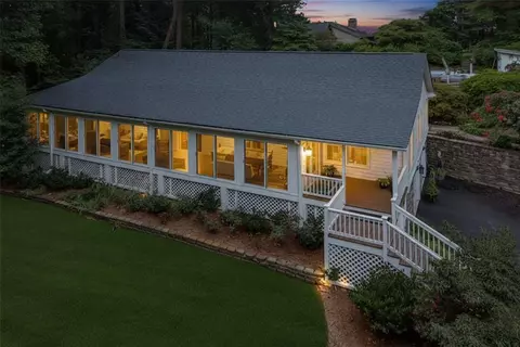 3701 Shallowford Rd, Marietta, GA 30062
