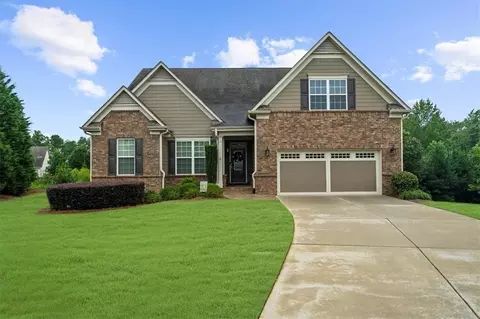 3709 Maple Shade Dr SW, Gainesville, GA 30504