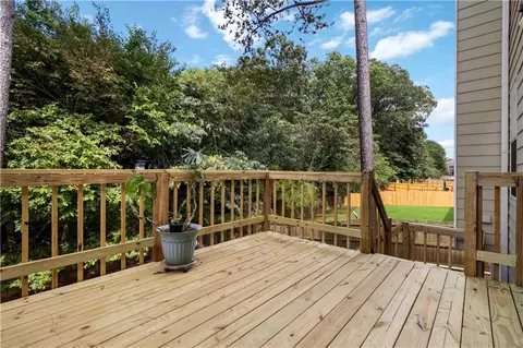 Exterior - 140 Helm Dr, Covington, GA 30014 photo 2 of 12