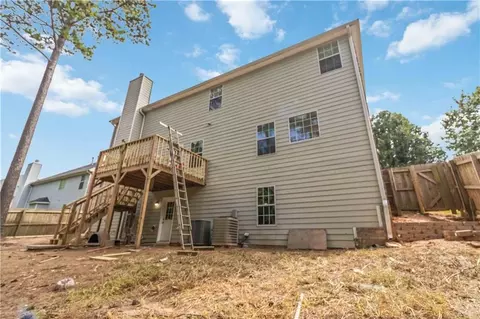 Exterior - 140 Helm Dr, Covington, GA 30014 photo 9 of 12