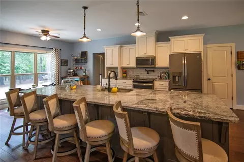 Kitchen - 299 Savior Ln, Hamilton, GA 31811 photo 9 of 10