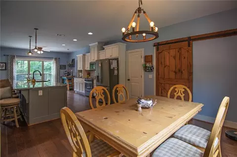 Dining - 299 Savior Ln, Hamilton, GA 31811 photo 2 of 3