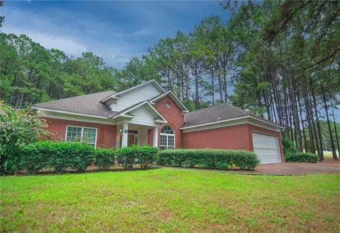 60 Rose Anne Loop, Hamilton, GA 31811