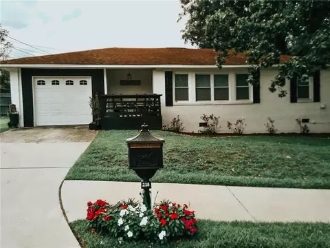 238 W Midland Ave, Winder, GA 30680