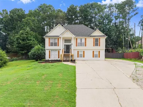 3353 Willow Ridge Cir SW, Gainesville, GA 30504