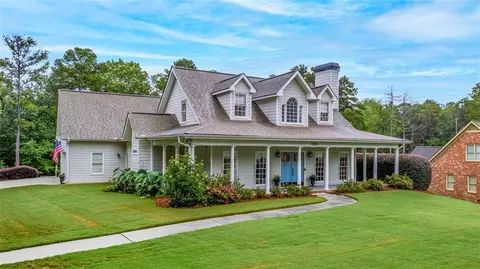 5585 Lakeshore Rd, Buford, GA 30518