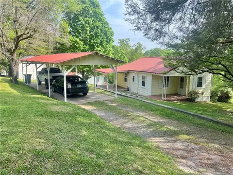 1002 Colerain St, La Fayette, GA 30728