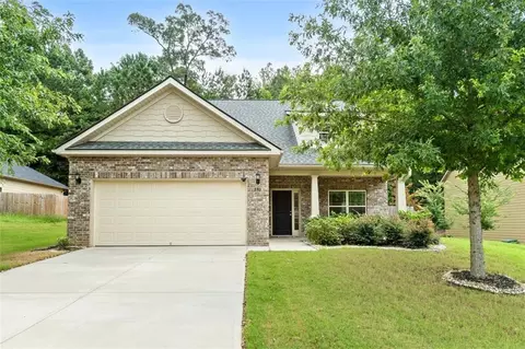 890 Crescent Ln, Griffin, GA 30224