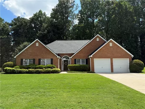 5920 Rives Dr, Alpharetta, GA 30004