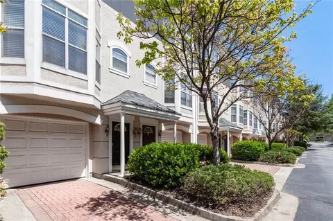 375 Highland Ave NE #1011, Atlanta, GA 30312