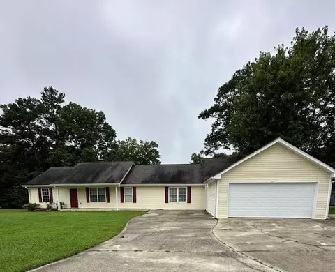 25 Echo Ridge Dr, Powder Springs, GA 30127