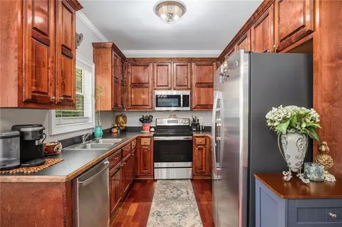 145 Manor Pl, Commerce, GA 30530 photo 8